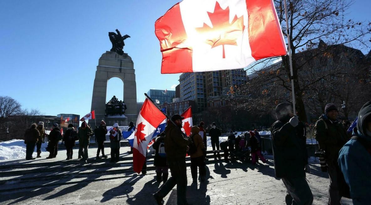 COVID-19 protests threaten border trade between Canada, US