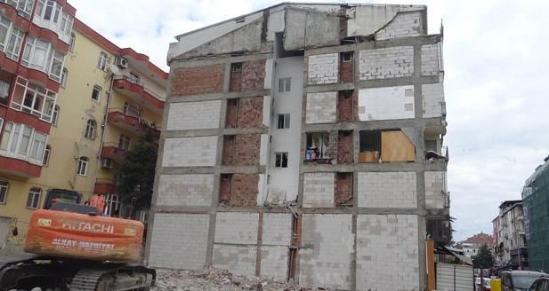 ‘Building with no outer wall’ emerges at urban renewal site
