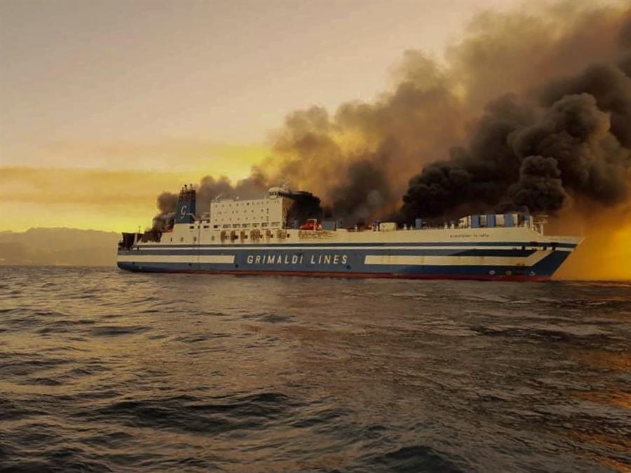 Rescue efforts continue for missing people in Greece ferry fire