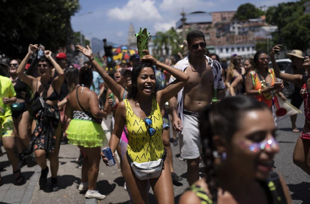 Brazil tourism sector tries to rise from pandemic ashes