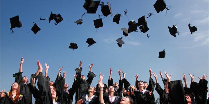 Official figures show rise in female university graduates