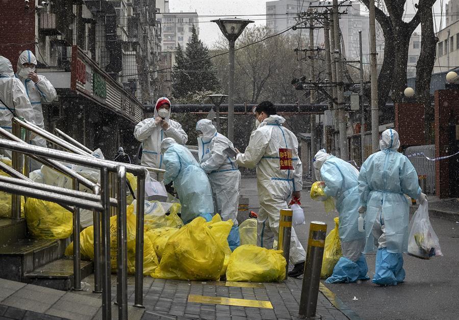 Shenzhen eases lockdown as pandemic gnaws at China economy