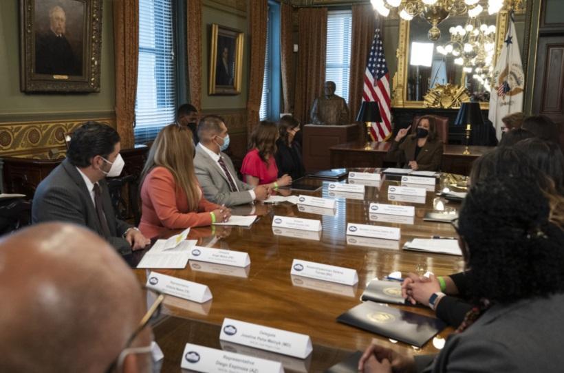 White House proposes new minimum tax on billionaires