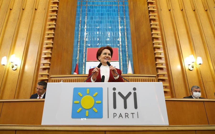 Opposition prioritizes changing system: Akşener