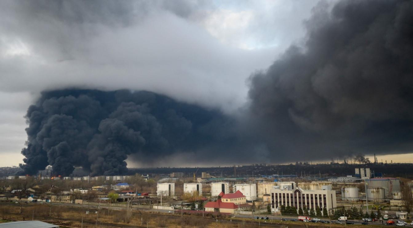Air strikes hit Ukraine’s strategic port Odessa