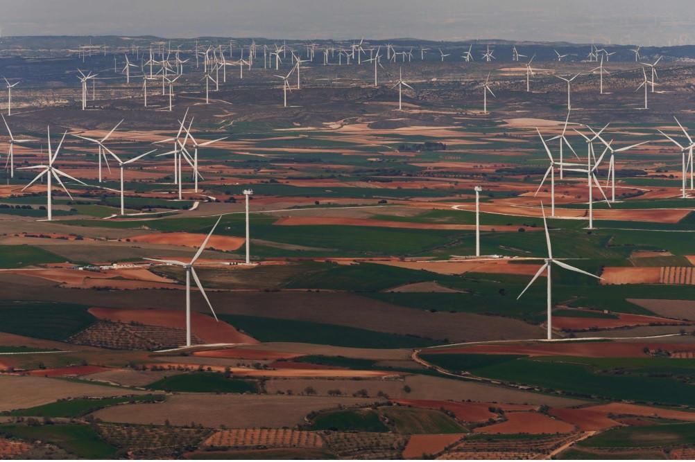 Favorable breezes boost Spain’s wind power sector