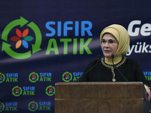 Zero-Waste Project great success: First lady