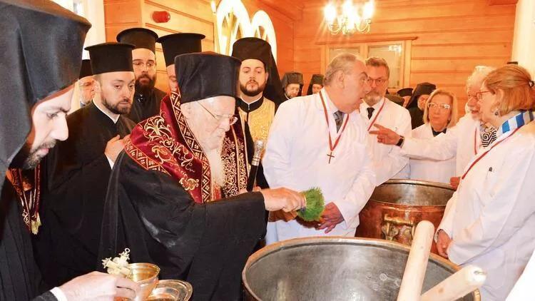 Patriarchate lights caldrons to produce Holy Myron oil