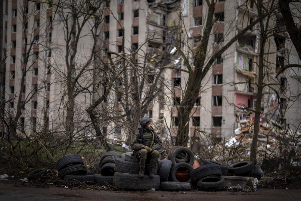 Top US officials to meet Zelensky on first wartime visit to Kiev