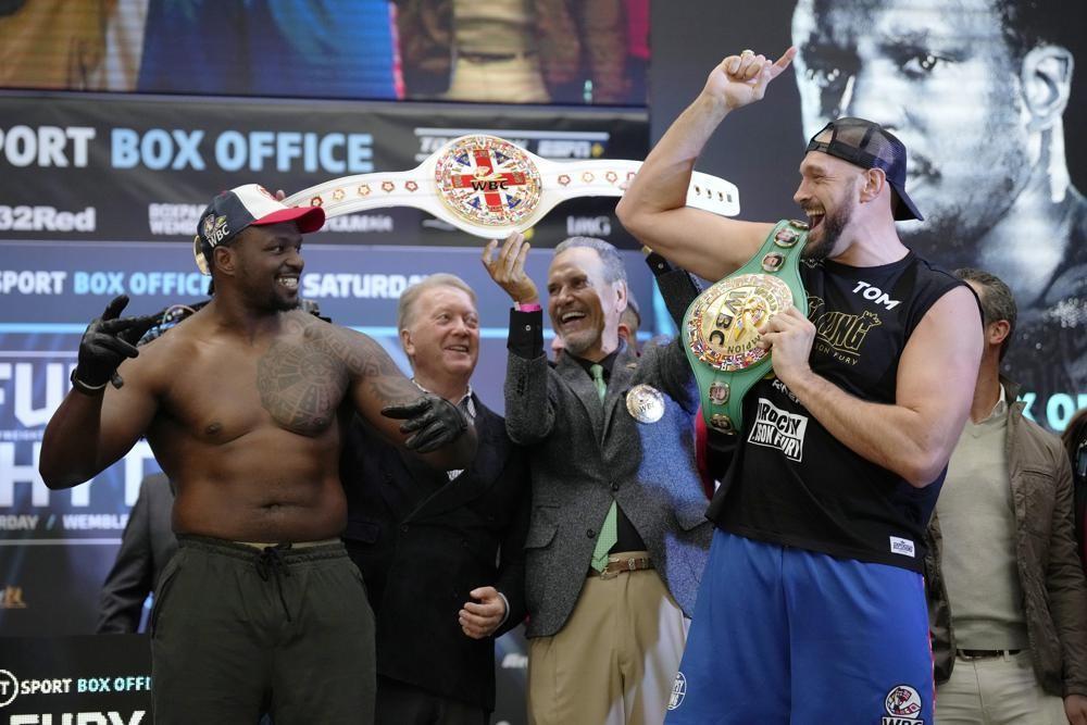 Fury beats Whyte to retain world heavyweight title