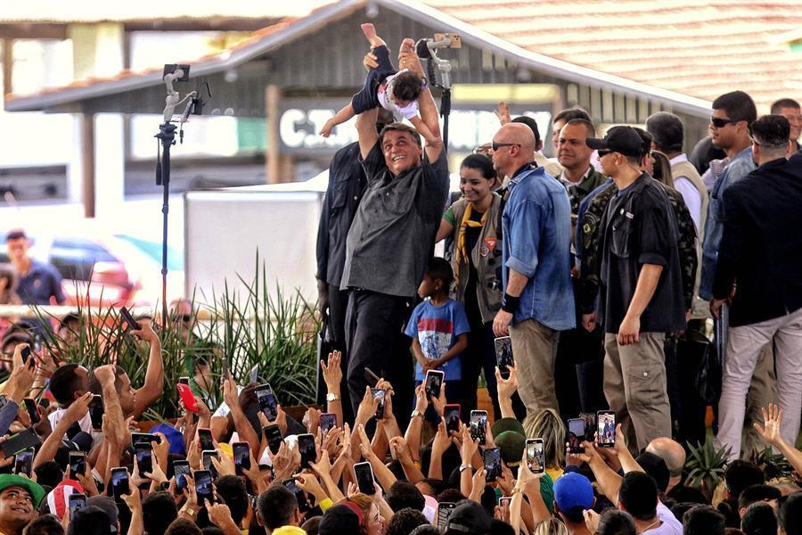Bolsonaro responds after DiCaprio urges Brazil youth to vote