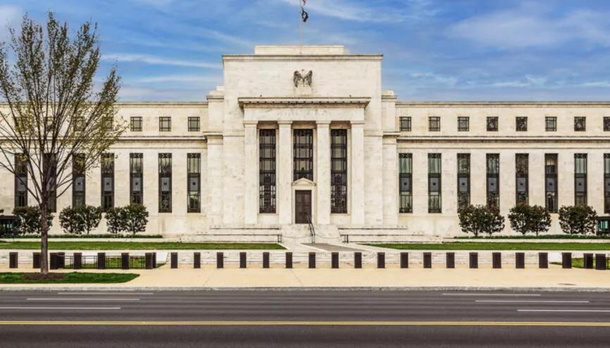 Fed gears up to attack inflation as US recession fears grow