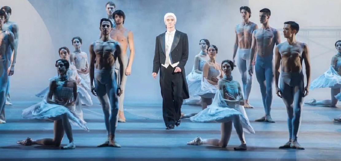 Bolshoi scraps performances by critical directors