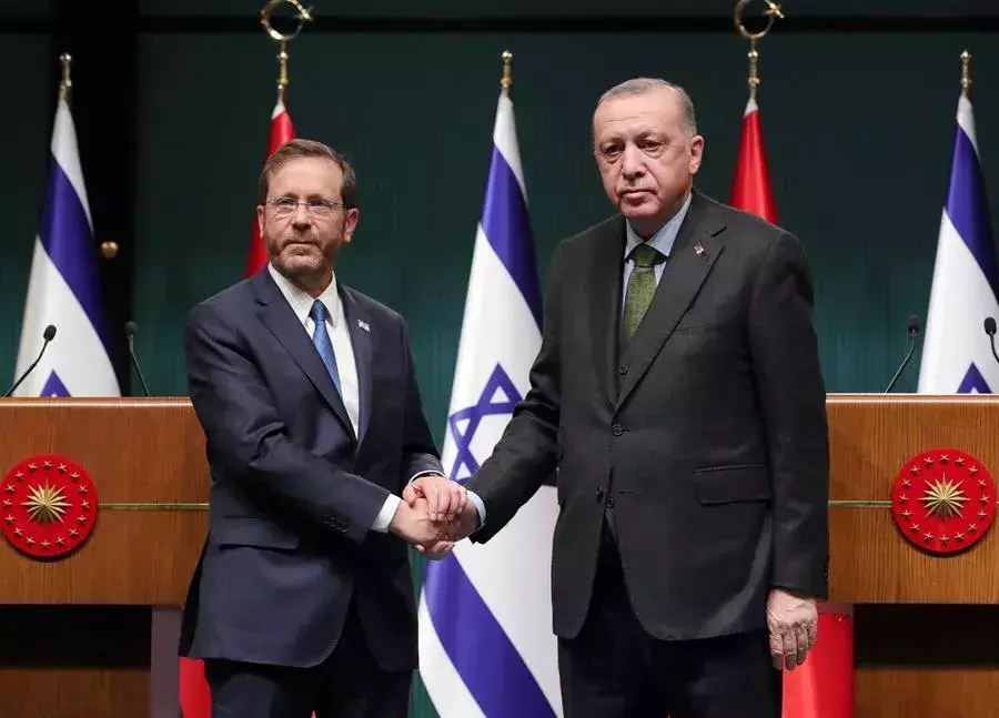 Israeli president extends wishes to Turks on Eid al-Fitr