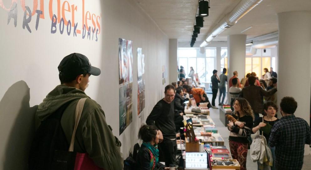 border_less Artbook Days hosts artbooks from all around world