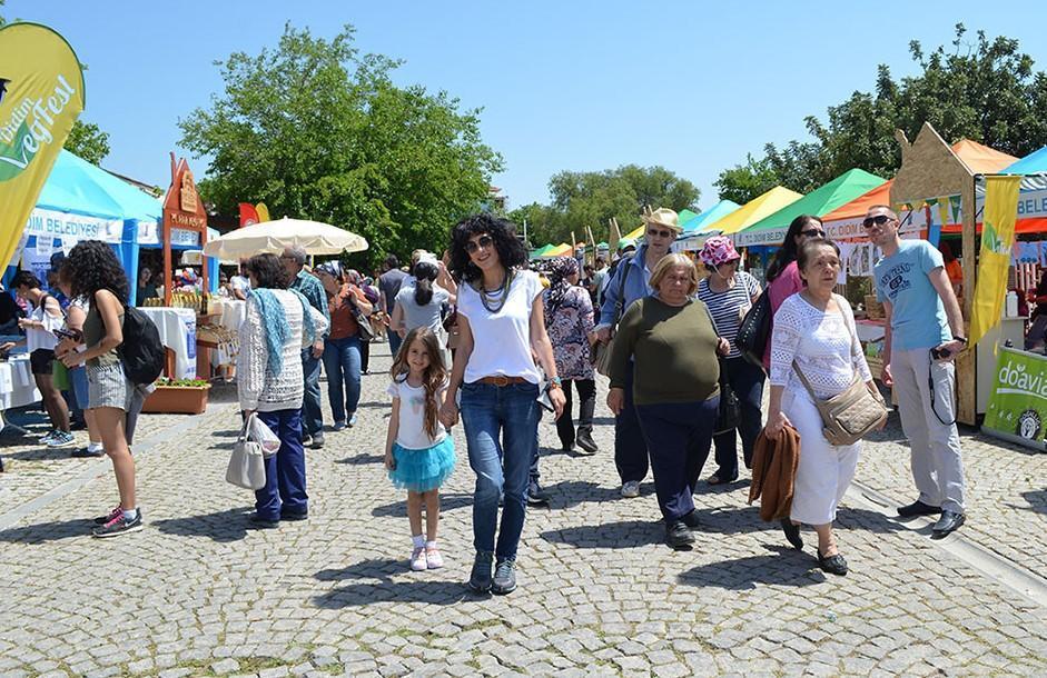 Around 100,000 get vegan nutrition in Turkey