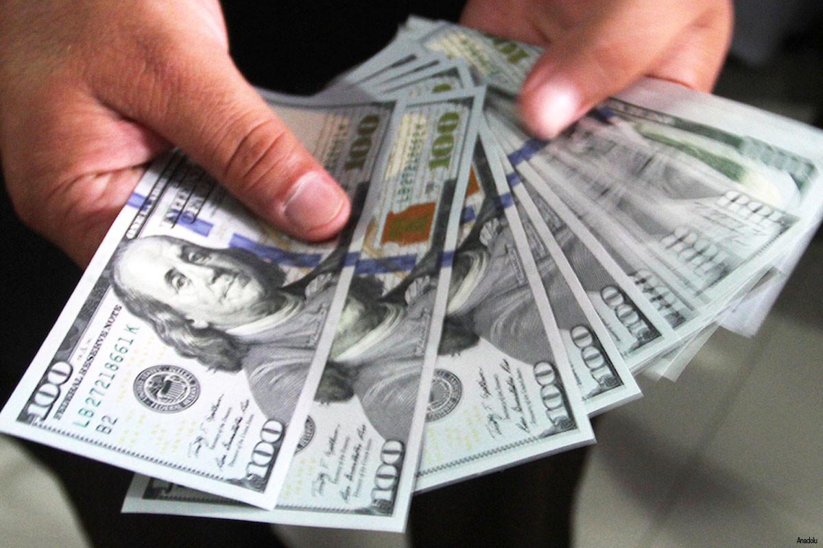 CEO pay up 17 pct as profits, stocks soar