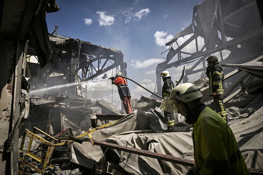 Ukraine says ’everything’ being done to defend Donbas from Russian onslaught