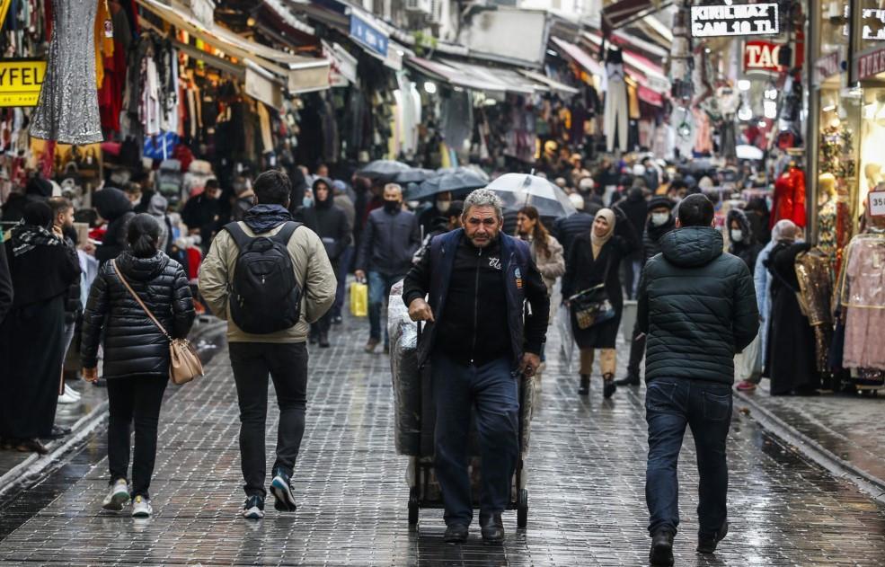 Increase in retail prices in Istanbul slows last month, show İTO data