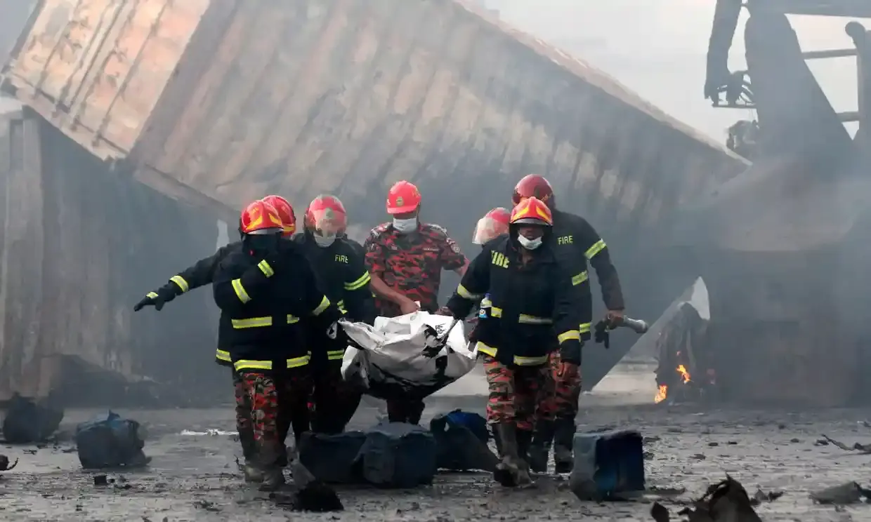 Bangladesh port depot fire kills dozens, injures hundreds