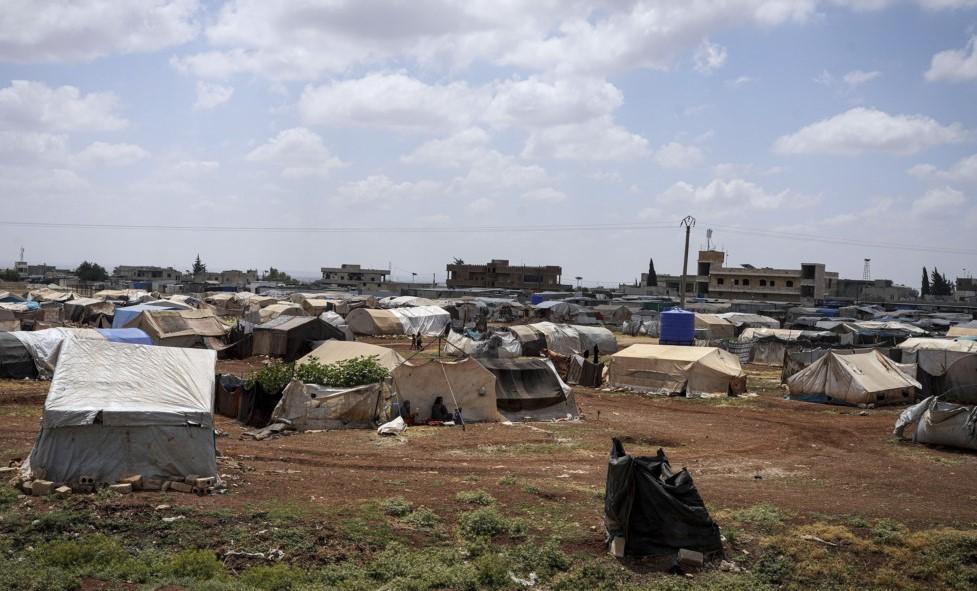 Syrians living in camps seeking return home