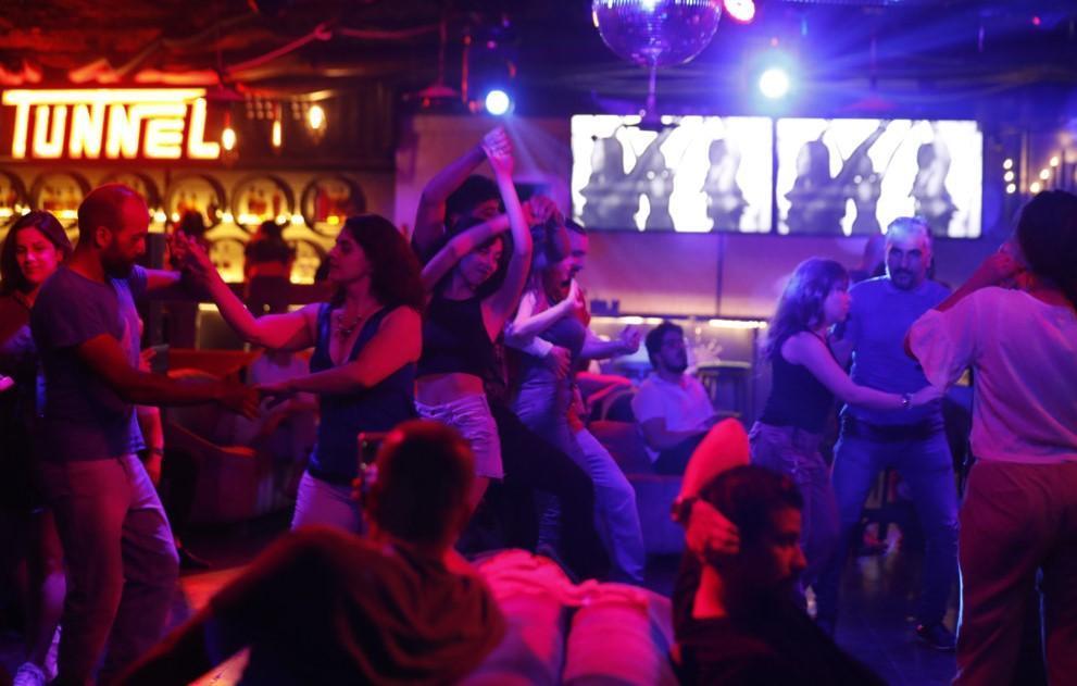 Away from war, Syrians find their rhythm in ballroom dancing