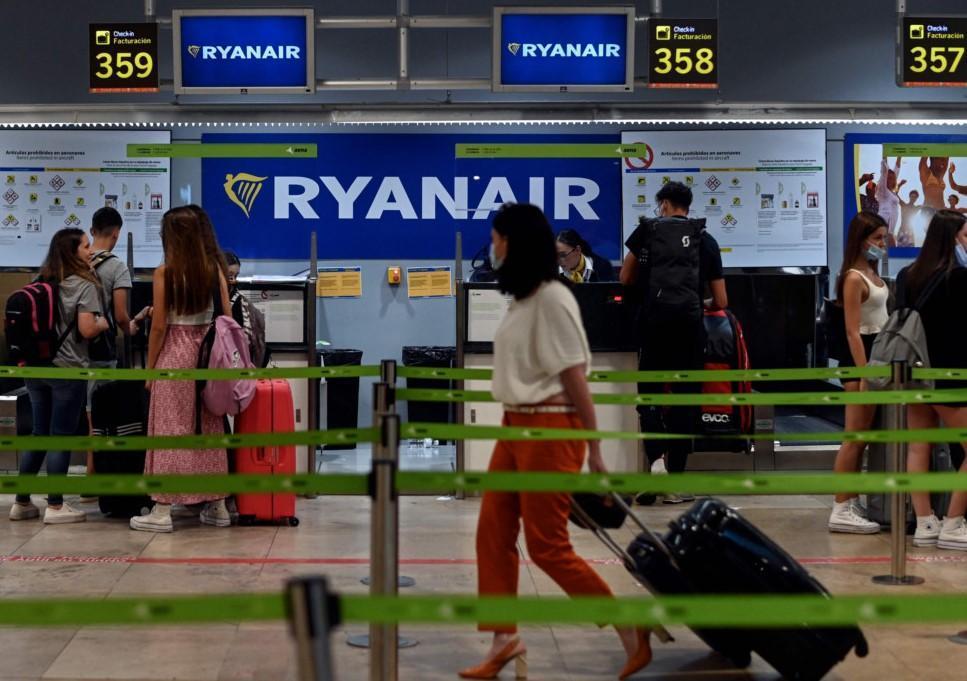Despite strong summer start, Europe’s aviation industry frets