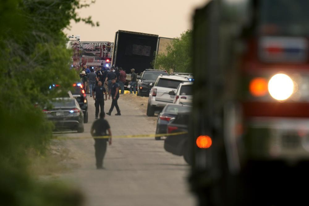 46 migrants found dead in abandoned trailer in San Antonio