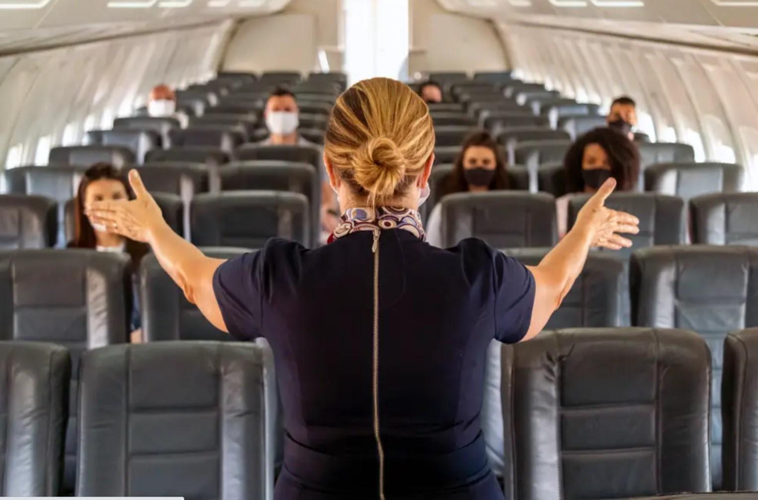 Professor claims link between reduced rate of fertility, flights