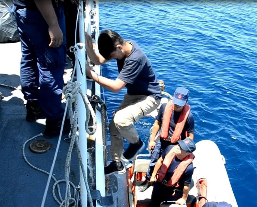 Türkiye rescues 186 migrants pushed to Aegean by Greek authorities
