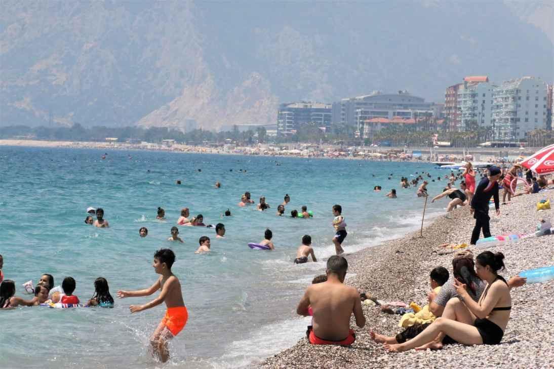 Country to experience blistering heat, warns expert