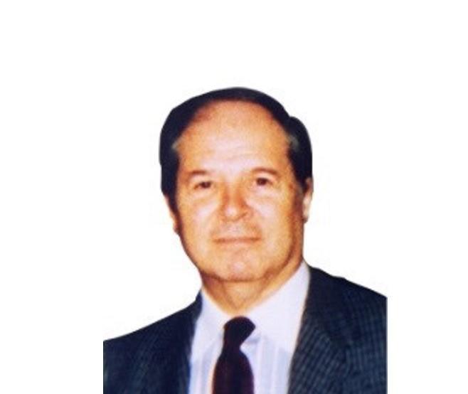 Retired ambassador Nazmi Akıman passes away