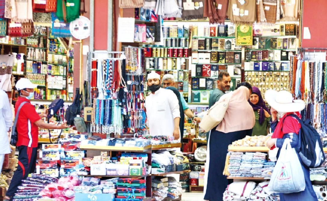 Saudi to hand out billions to ease inflation pain
