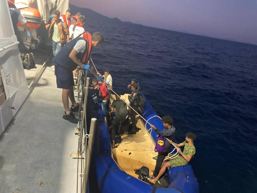 More than 33,000 irregular migrants ‘detained in June’