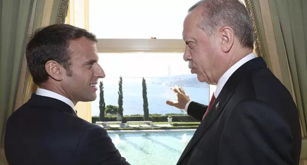 Turkish, French leaders discuss Ukraine grain corridor ahead of Erdoğan-Putin meet