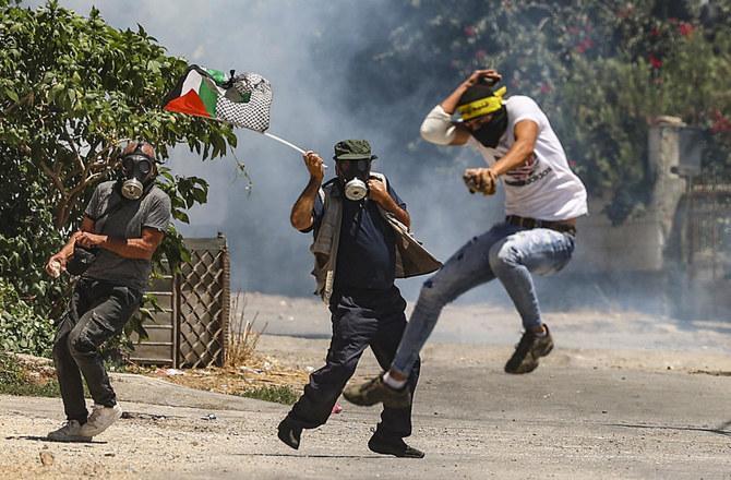Two Palestinians killed in Israeli West Bank raid: ministry