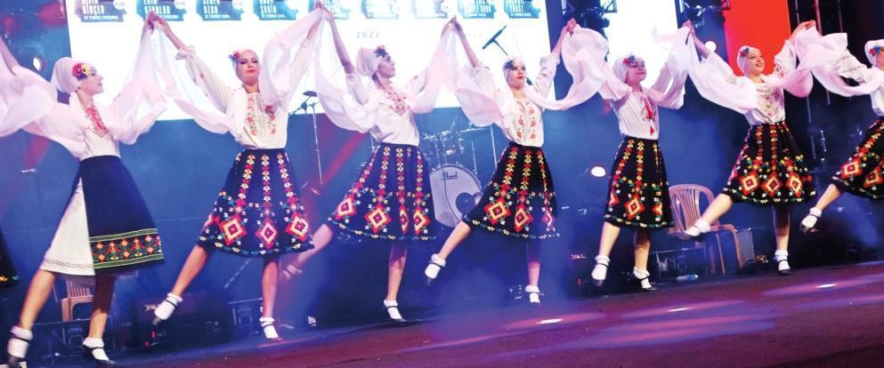 Folk dancers from 61 countries attend Int’l Horon Festival
