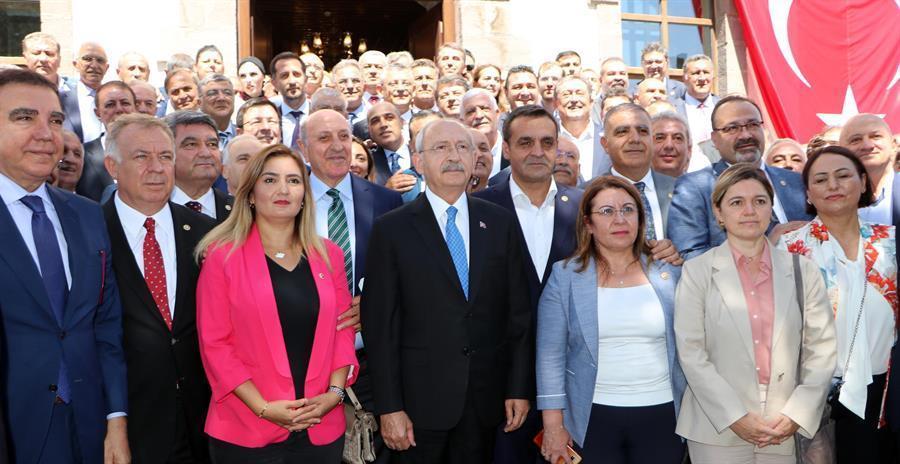 The venue to resolve Türkiye’s problems is the Parliament: CHP leader