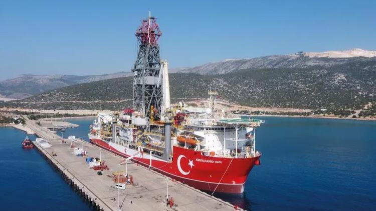 Türkiye seeks energy production abroad, says Minister Dönmez