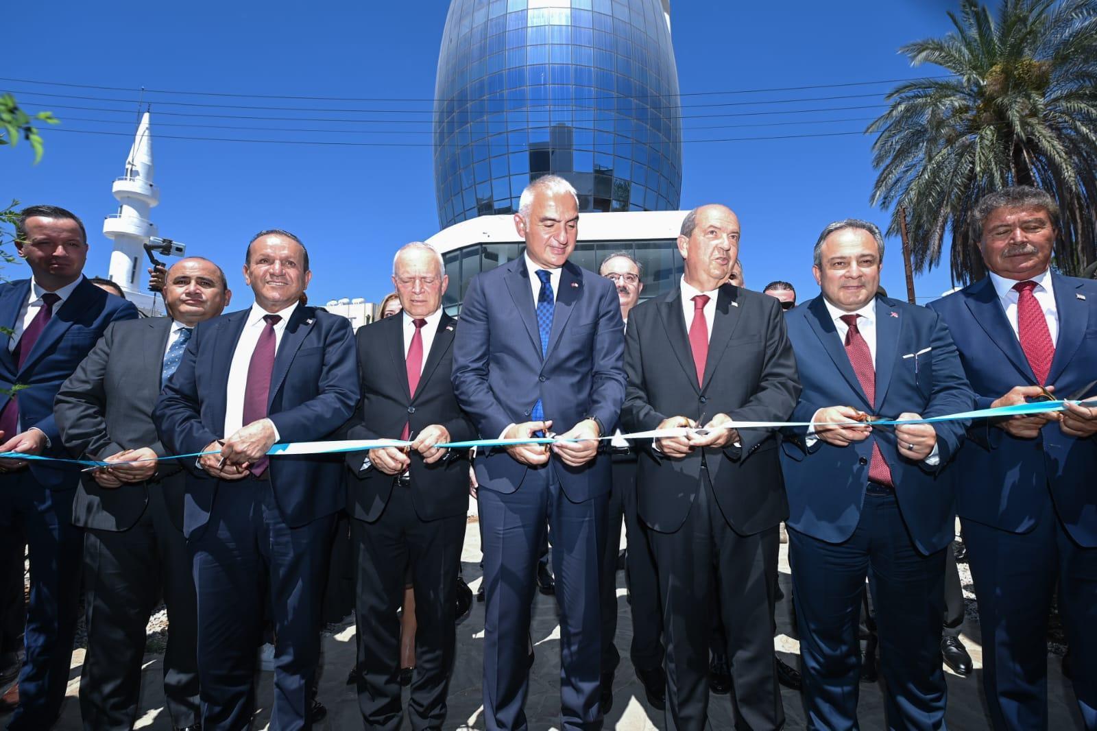 Minister remembers ‘Bloody Christmas’ victims in Turkish Cyprus