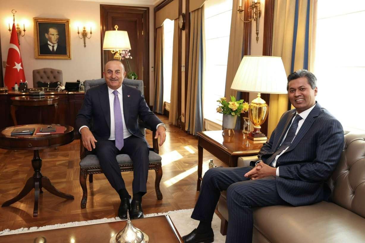 Türkiye to urge EU, West over visa difficulties for Turks: FM