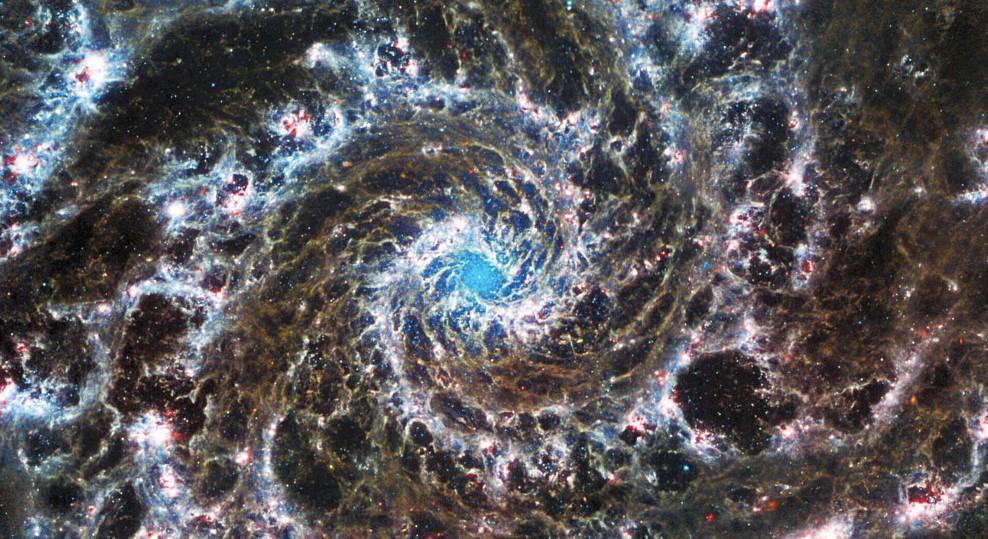 Webb telescope captures new detail of Phantom Galaxy