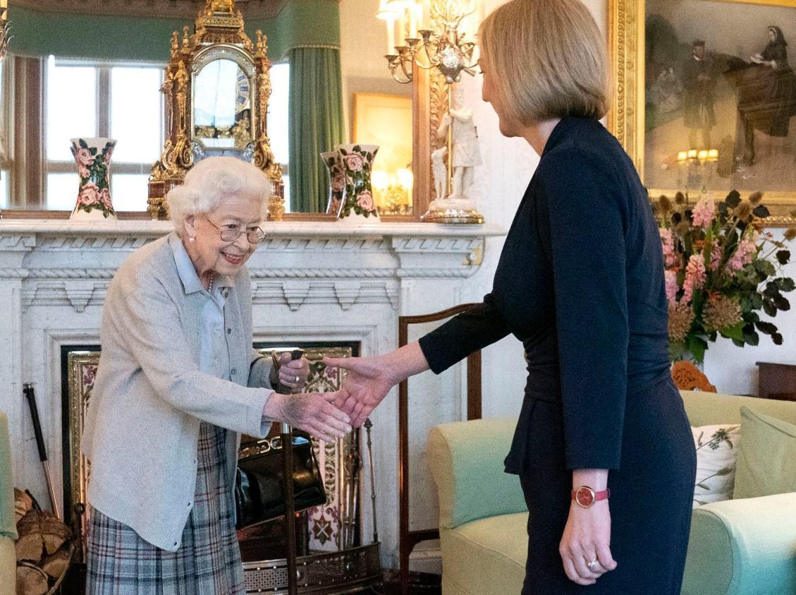 Liz Truss becomes Britain’s new prime minister