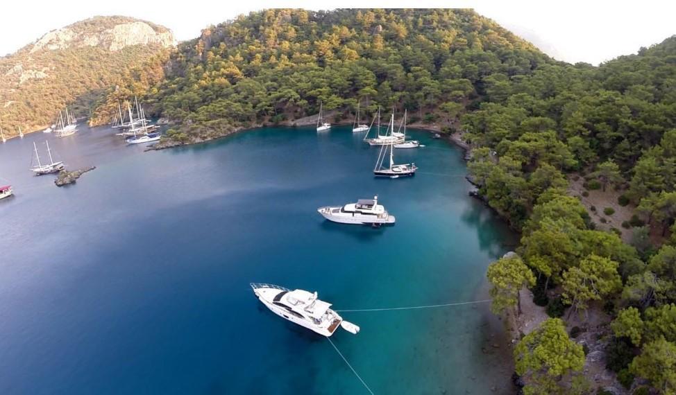 Travel writers pick ‘best 10 bays of blue voyage’