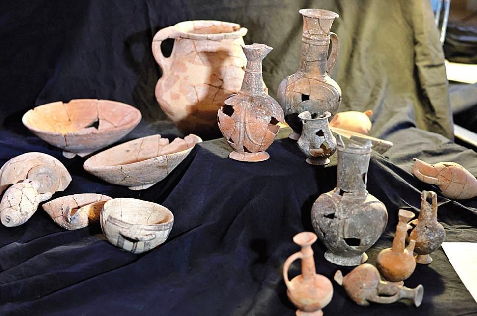 Israeli researchers find opium residue in 3,500-year-old pottery