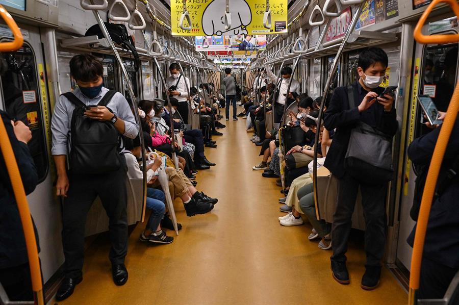 Japan to loosen travel restrictions imposed during pandemic