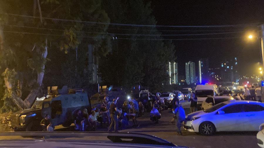 One officer killed after attack on police station in Mersin