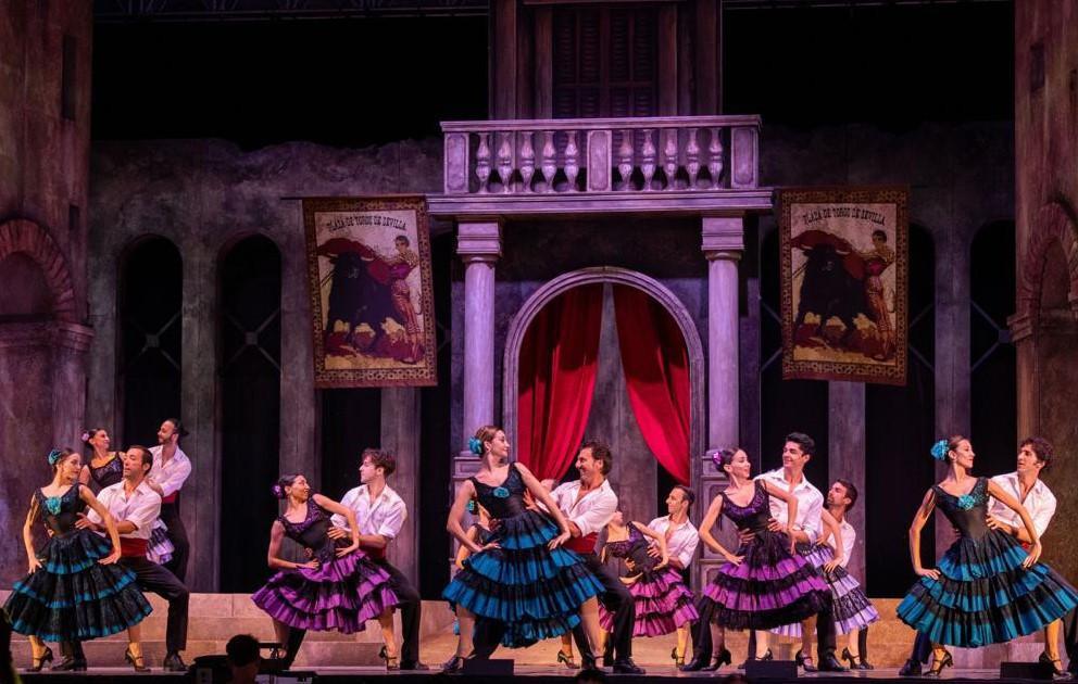 Carmen Opera on AKM stage