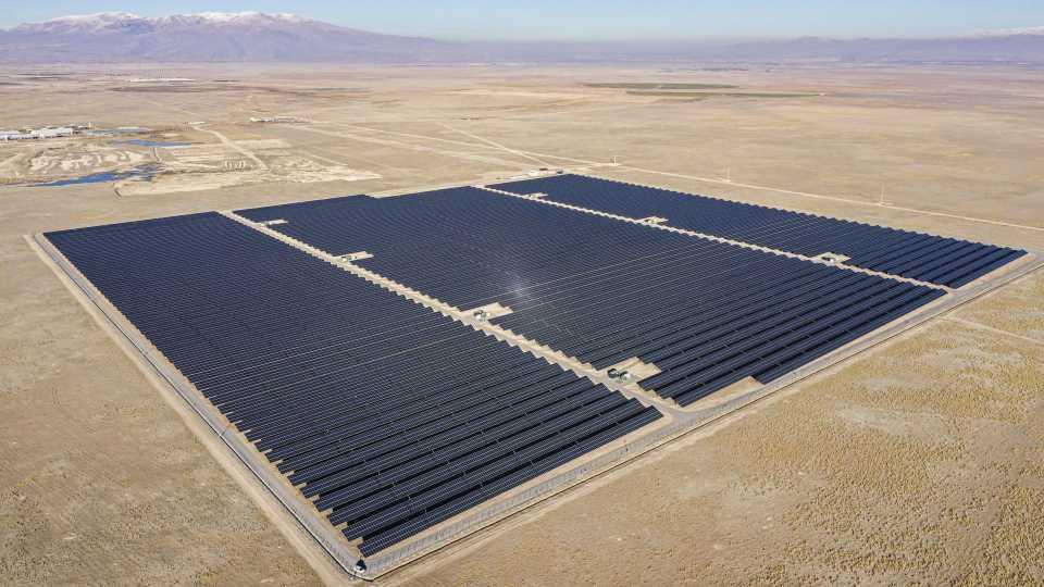 Clean energy may halve Türkiye’s fossil fuel imports by 2030: Report