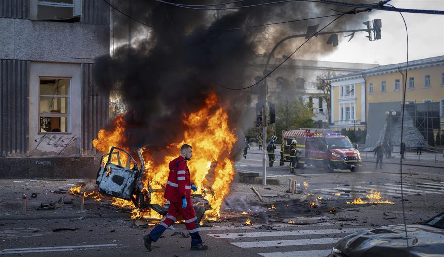 Missiles hit Ukrainian city, alarms elsewhere keep up fear